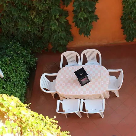 Casa Monica *